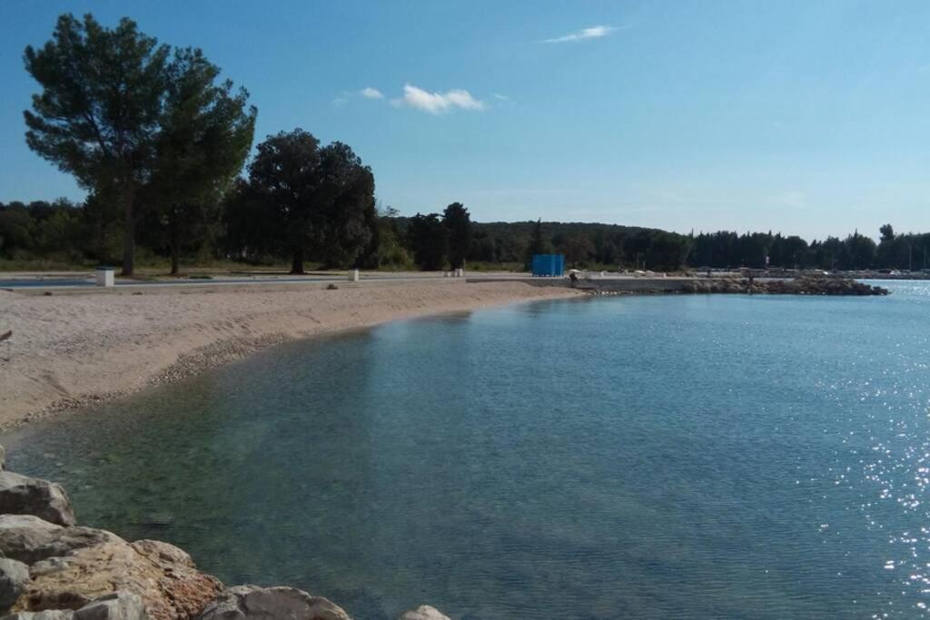 Štinjan-Studio apartment Petrić Pula Bagian luar foto